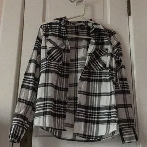 Flannel shirt with front pockets.